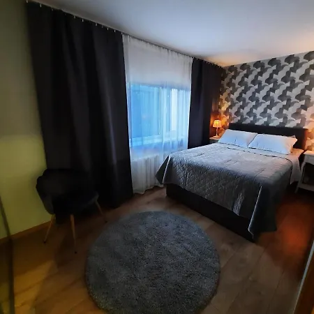 Centrum Bridge Apartment Parnu